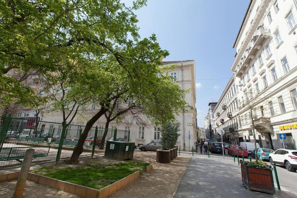 Panorama Lägenhet Budapest Exteriör bild